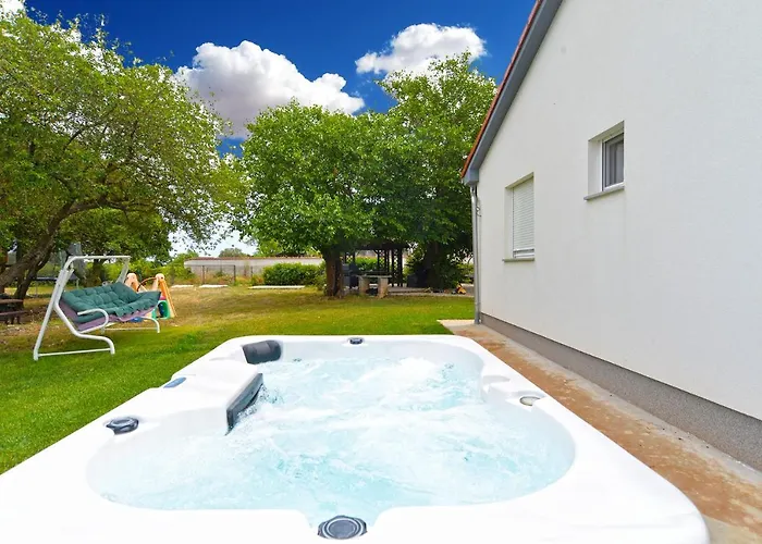 House Mirna 2177 * Póla