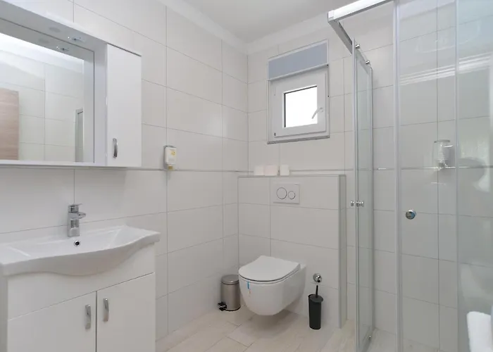 House Mirna 2177 Póla