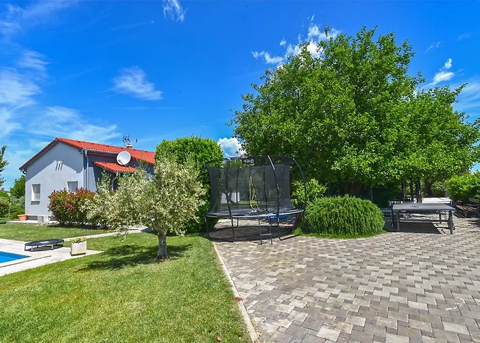 House Mirna 2177 Pula