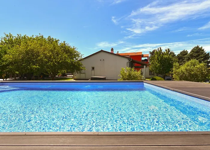 House Mirna 2177 普拉